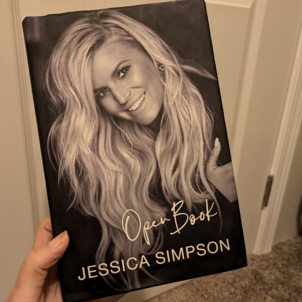 JESSICA SIMPSON Open Book